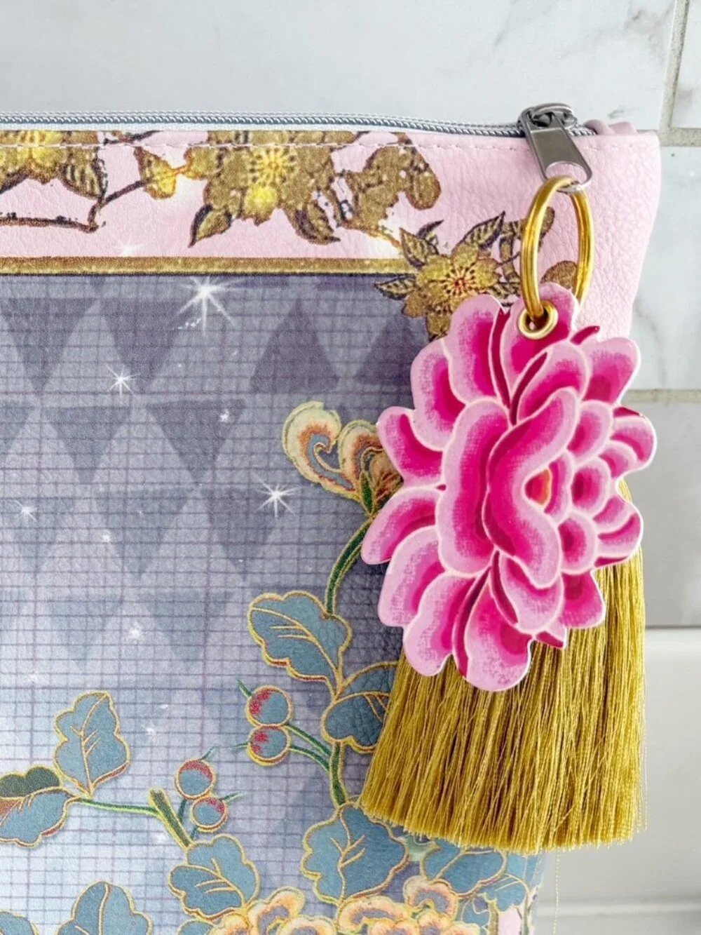PAPAYA Large Pouch with Roses and Tassel 